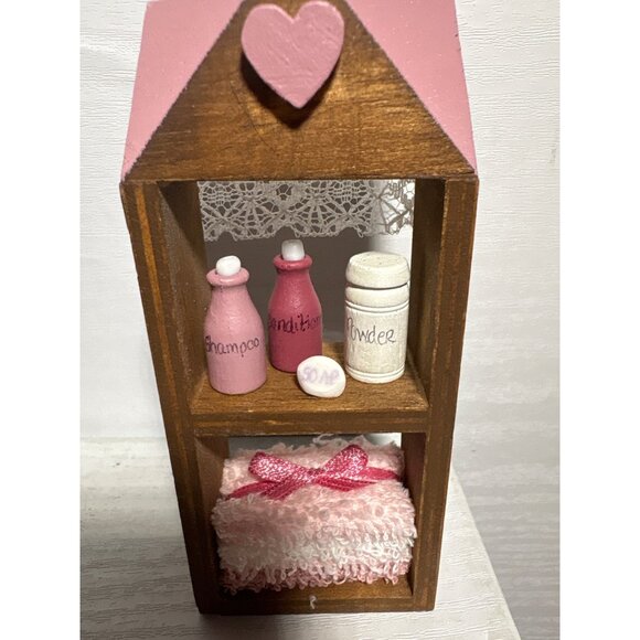 Decorative Miniature Birdhouse & Bathroom Shelf Set Pink - Picture 3 of 6